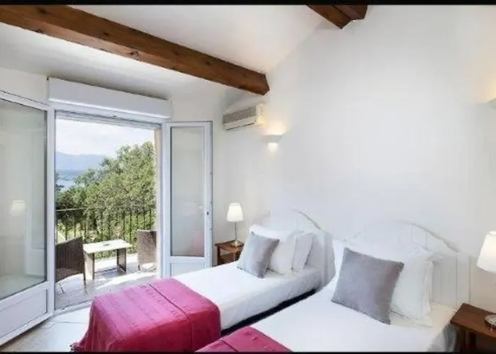 Vila Casetta Bianca 2 Chambres, Piscine Et Acces